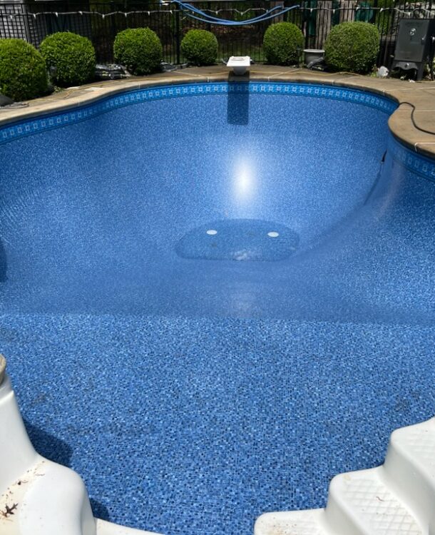 Mystic Light Blue - Latham Pool